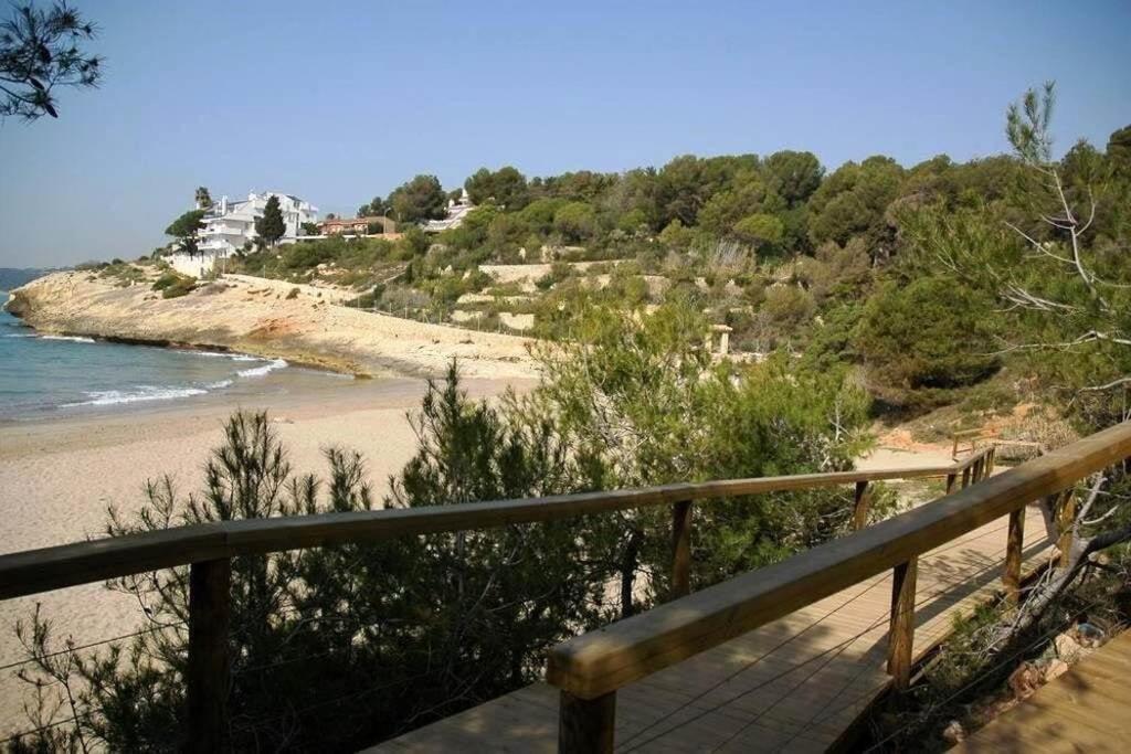 Villa Alex Altafulla Hermosa Casa Con Espectaculares Vistas Al Mar Y A Tocar De Una Idilica Calita Exterior foto